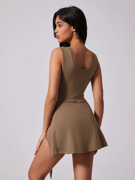 Women's Sleeveless padel Dress with Built-In Chest Pads