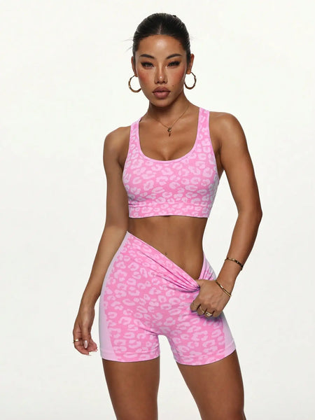 High waisted and belly hugging leopard print yoga set for women